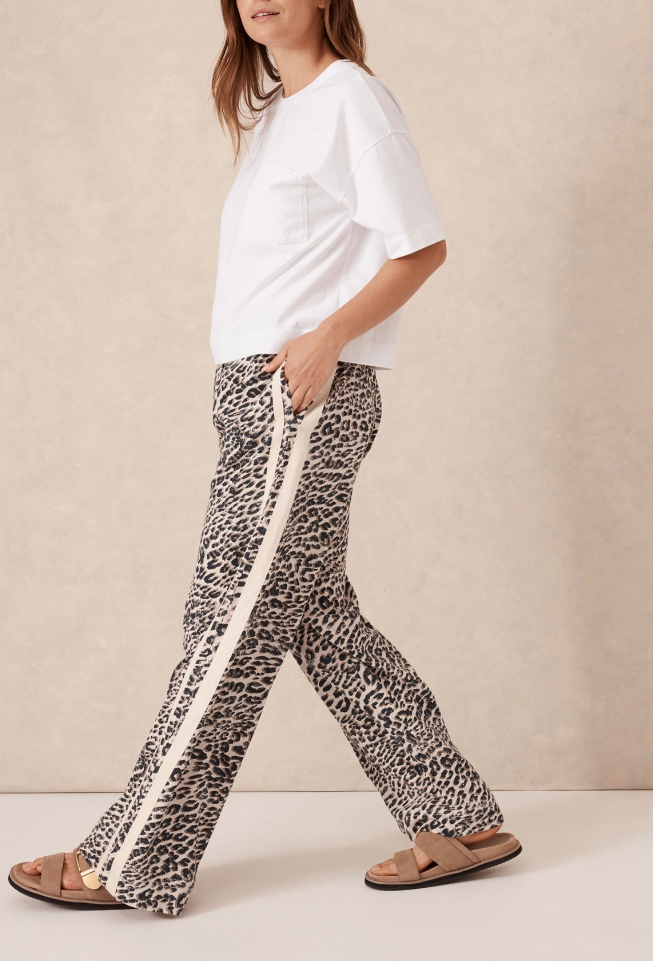 Relaxed Drawstring Pant ~ Leopard